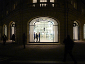 Apple Store Leidseplein - © Arnoud De Jong